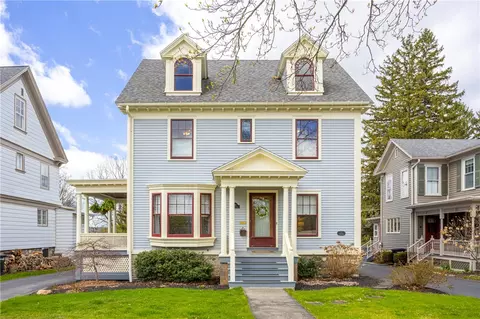 280 N Main St, Canandaigua, NY 14424