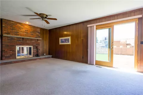 35 Cedar Ln, Irondequoit, NY 14622 photo 12