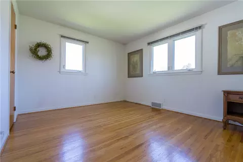 35 Cedar Ln, Irondequoit, NY 14622 photo 29