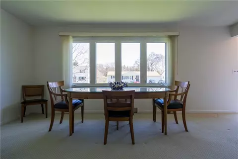 35 Cedar Ln, Irondequoit, NY 14622 photo 18