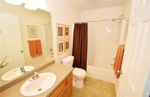 1012 Pondbrook Pt, Webster, NY 14580 photo 28