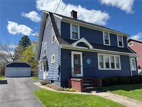 317 West Ave, Arcadia, NY 14513