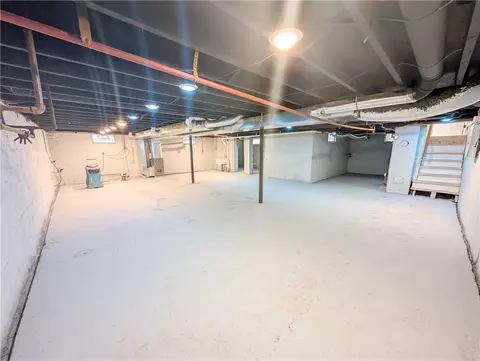 357 Hampton Blvd, Greece, NY 14612 photo 21