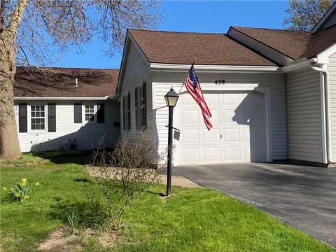 Exterior - 439 Upper Valley Rd, Gates, NY 14624 photo 4 of 12