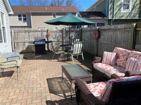 Exterior - 439 Upper Valley Rd, Gates, NY 14624 photo 5 of 12