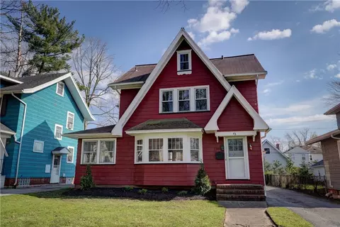 43 Irvington Rd, Rochester, NY 14620