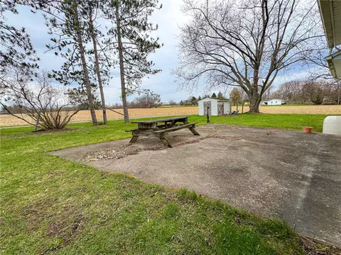 Exterior - 8092 E Main Rd, Le Roy, NY 14482 photo 5 of 6