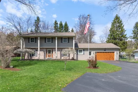 1212 Majestic, Webster, NY 14580