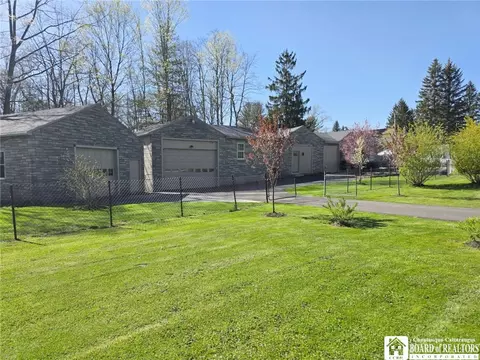 216 Laurel Ave, Busti, NY 14750