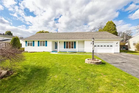 Exterior - 2696 E Ridge Rd, Irondequoit, NY 14622 photo 2 of 13