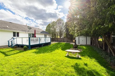 Exterior - 2696 E Ridge Rd, Irondequoit, NY 14622 photo 9 of 13