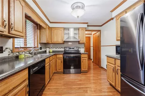 Kitchen - 2696 E Ridge Rd, Irondequoit, NY 14622 photo 2 of 3