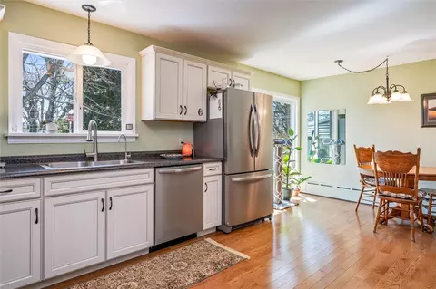 Kitchen - 43 Silverdale Dr, Irondequoit, NY 14609 photo 7 of 7