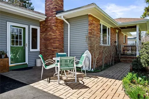 Exterior - 43 Silverdale Dr, Irondequoit, NY 14609 photo 3 of 19