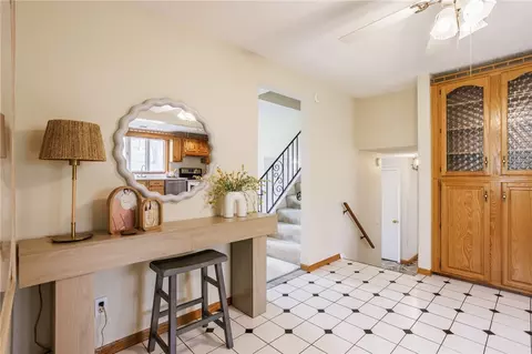 Entry Way - 2134 Rush Mendon Rd, Rush, NY 14543 photo 4 of 7