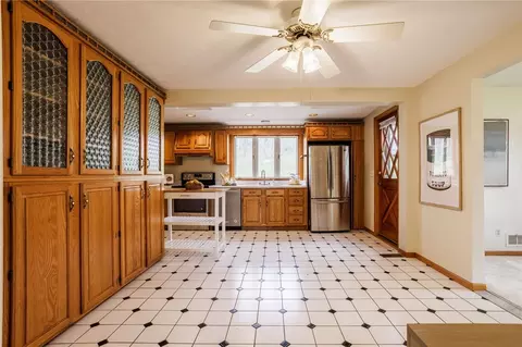 Entry Way - 2134 Rush Mendon Rd, Rush, NY 14543 photo 1 of 7