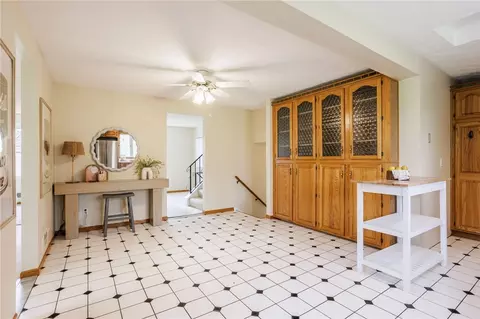 Entry Way - 2134 Rush Mendon Rd, Rush, NY 14543 photo 2 of 7