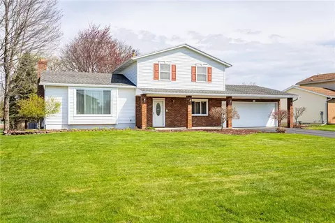102 Charit Way, Greece, NY 14626