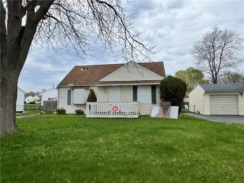 299 Vinal Ave, Irondequoit, NY 14609