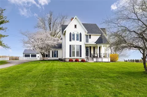 172 Colby St, Ogden, NY 14559