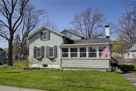 31 Lyman St, Sweden, NY 14420