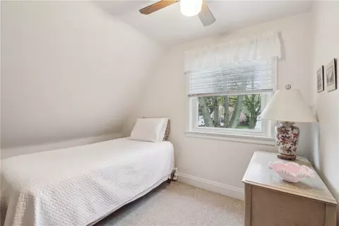 Bedroom - 64 Hermitage Rd, Irondequoit, NY 14617 photo 4 of 7