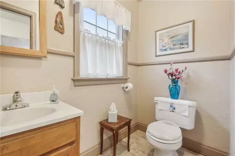 Bath - 64 Hermitage Rd, Irondequoit, NY 14617 photo 1 of 3
