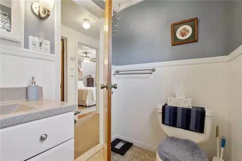 Bath - 64 Hermitage Rd, Irondequoit, NY 14617 photo 3 of 3