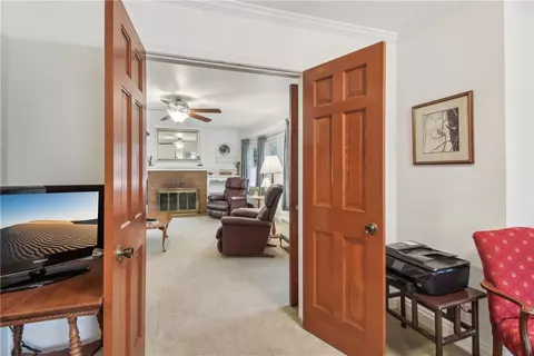Entry Way - 64 Hermitage Rd, Irondequoit, NY 14617 photo 4 of 8