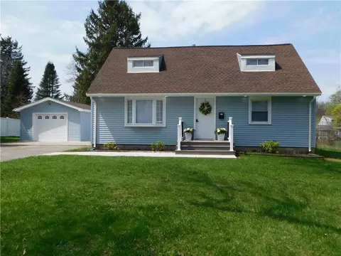 15 San Mateo Rd, Chili, NY 14624