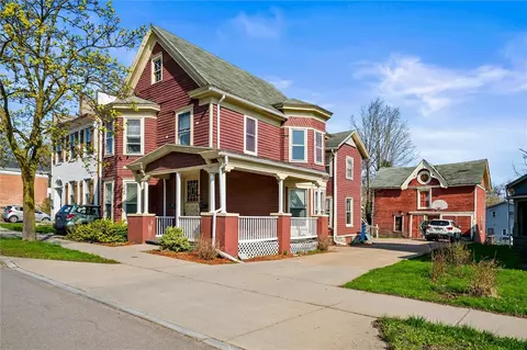 429 E Main St, Palmyra, NY 14522