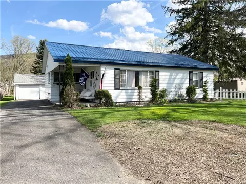 107 Greenwood St, Canisteo, NY 14823
