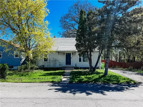 117 Raphael Ave, Salina, NY 13211