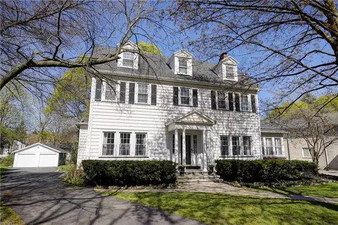 465 N Winton Rd, Rochester, NY 14610