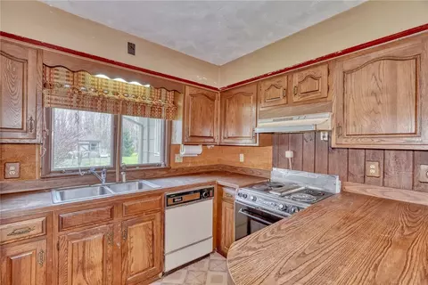 Kitchen - 1322 Hatch Rd, Webster, NY 14580 photo 2 of 3