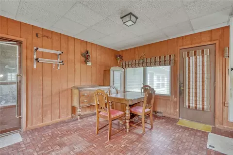 Exterior - 1322 Hatch Rd, Webster, NY 14580 photo 3 of 4