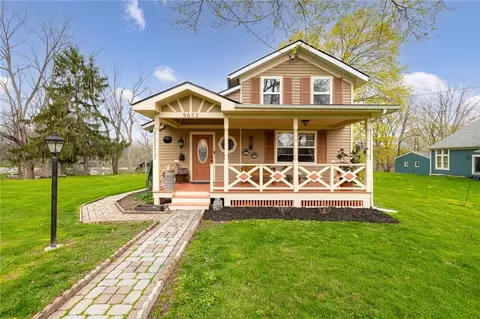 9652 Bean Hill Rd, Honeoye Falls, NY 14472