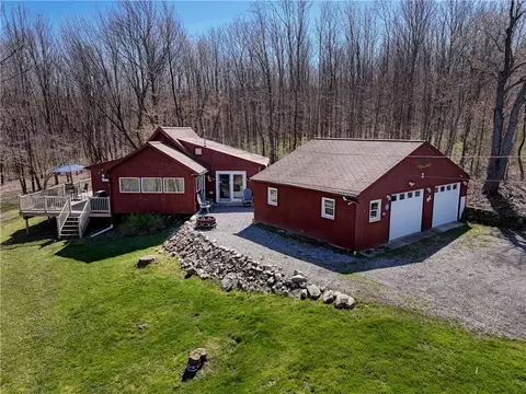 3861 Keysor Rd, Italy, NY 14512