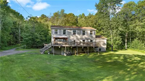 158 Easy St, Stamford, NY 12167