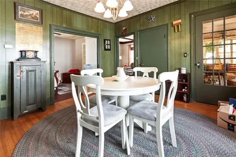 Dining - 11 Sisson St, Lyons, NY 14489 photo 3 of 4