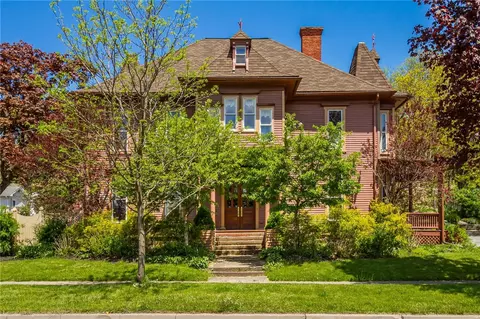 115 E Main St, Victor, NY 14564
