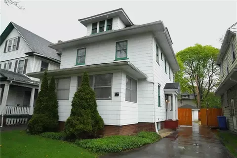 150 Rugby Ave, Rochester, NY 14619