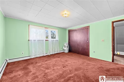 Bedroom - 332 Garfield Ave, Evans, NY 14006 photo 5 of 6