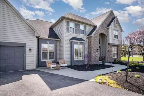 45 Cardogan Sq, Rochester, NY 14625