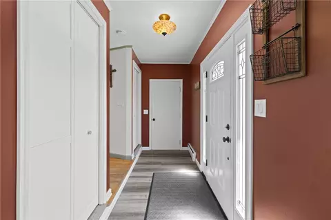 Entry Way - 435 Bay View Rd, Irondequoit, NY 14609 photo 1 of 2