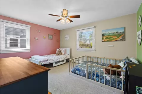 Bedroom - 435 Bay View Rd, Irondequoit, NY 14609 photo 3 of 6