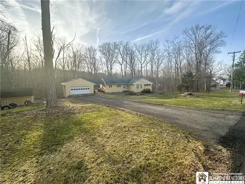 1751 Park Street Ext, Busti, NY 14701