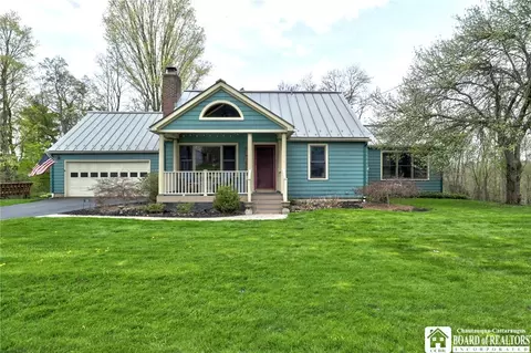125 Houston Ave, Ellicott, NY 14701