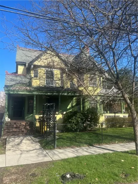 319 Catherine St, Elmira, NY 14904