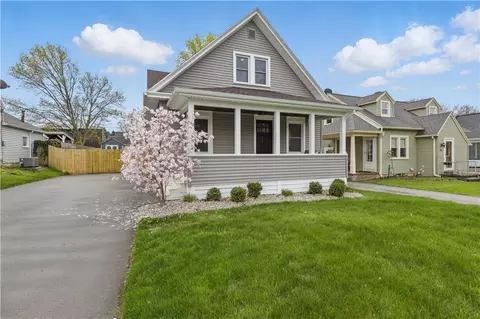 39 Salem Rd, Irondequoit, NY 14622 photo 4